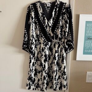 CAbi Style 6369, Spring 2023 X-Factor Dress - like new condition!